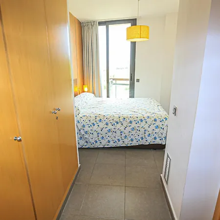 Ciutadella Atico - Only Families Apartment