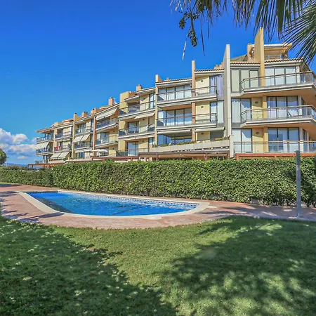 Ciutadella Atico - Only Families Apartment Cambrils